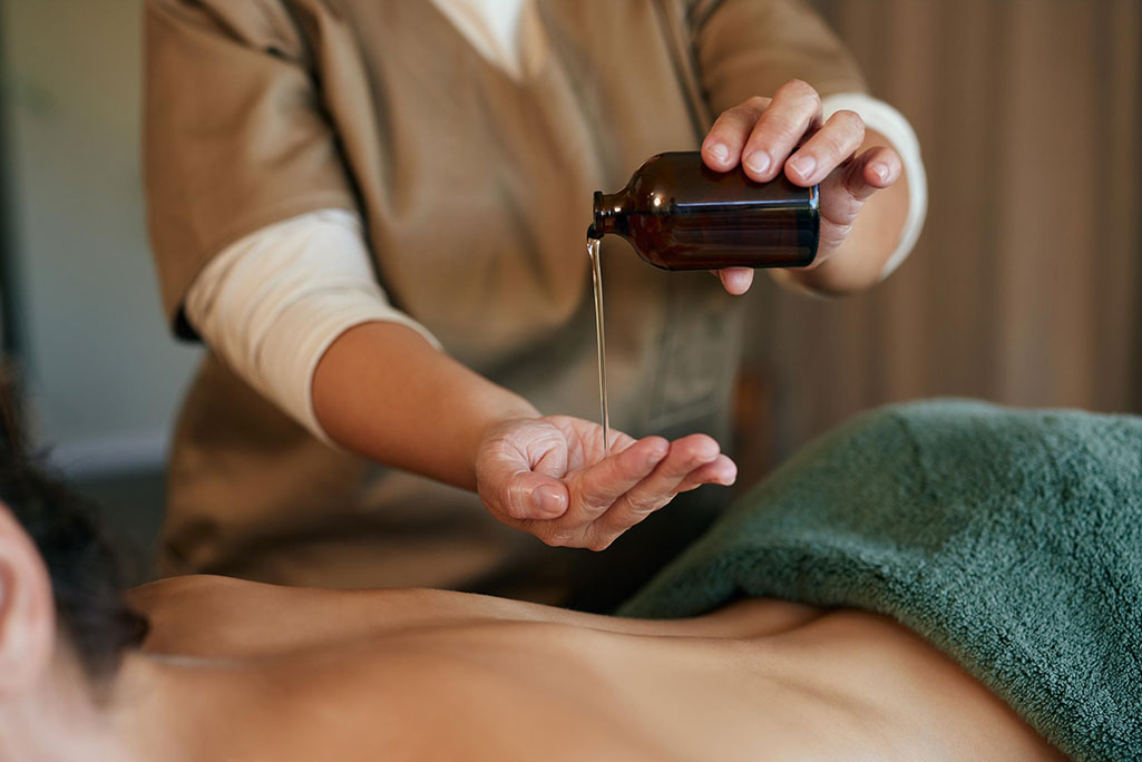 Pouring massage oil sm